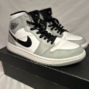 Nike Air Jordan Mid 1